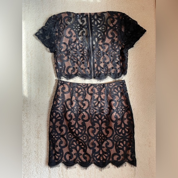 Two-Piece Dress - Picture 3 of 5